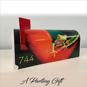 Personalized Frog Mailbox: Green Steel, Fade-Resistant, Post Mount