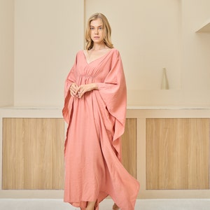 rose gold pregnancy dress Tiffany Rose Aria Maternity Dress Mellow Rose Pink