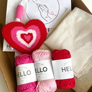 Punch Needle Coaster Kit, Beginner Embroidery with Cotton Yarns