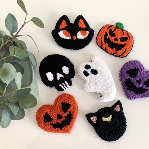 Halloween Coaster Set, Pumpkin Punch Needle Coaster, Handmade Spooky Halloween Gift, Halloween Ghost Coaster, Pumpkin Halloween Ornament