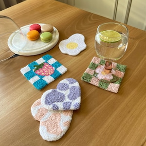 Handmade Unique Christmas Gift, Punch Needle Mug Rugs, Christmas Gift, Frog Decor,  Housewarming Gift, Pink Accessories for Women