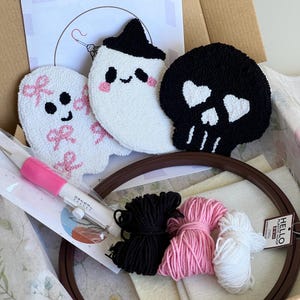 Spöklikt Halloween-stansnålskit, Muggmattaunderlägg, Nybörjarbroderi
