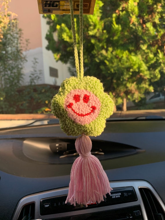 Blume Auto Spiegel hängen, Pilz Rückspiegel hängen, Autozubehör, neues Auto  Geschenk, Geschenk für neues Auto, Weihnachtsgeschenk - .de