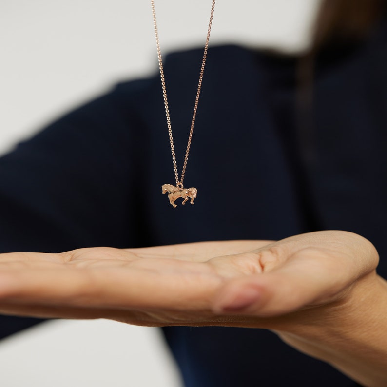 14k Real Solid Gold Horse Necklace, Dainty Animal Jewelry, Minimalist Horse Memorial for Necklace Women, Dainty Horse Gift, Gift for Women image 3