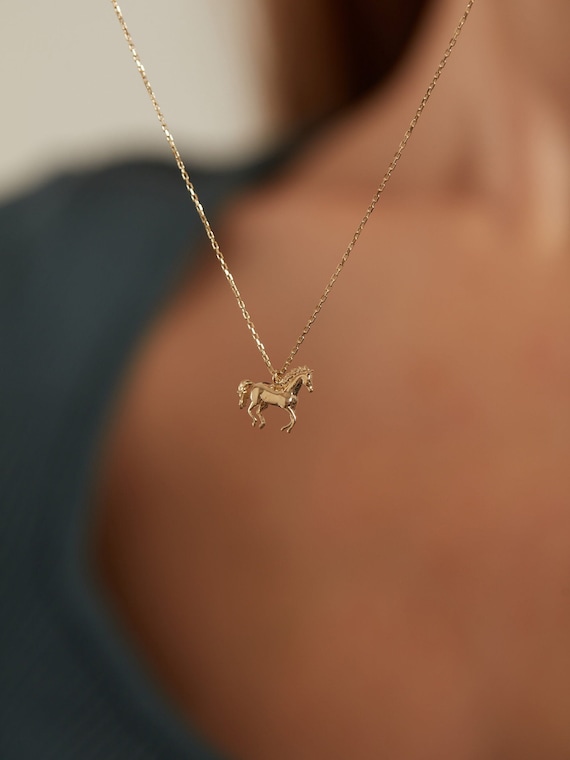 14k Solid Gold Horse Pendant Necklace Dainty Animal Charm Etsy