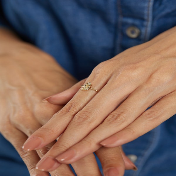 14k massiver Goldbär Ring für Frauen, zierlicher Bärenring, minimalistischer Tierring, 14k winziger Bärenring, Goldliebhaber-Geschenkring, Geschenk des besten Freundes