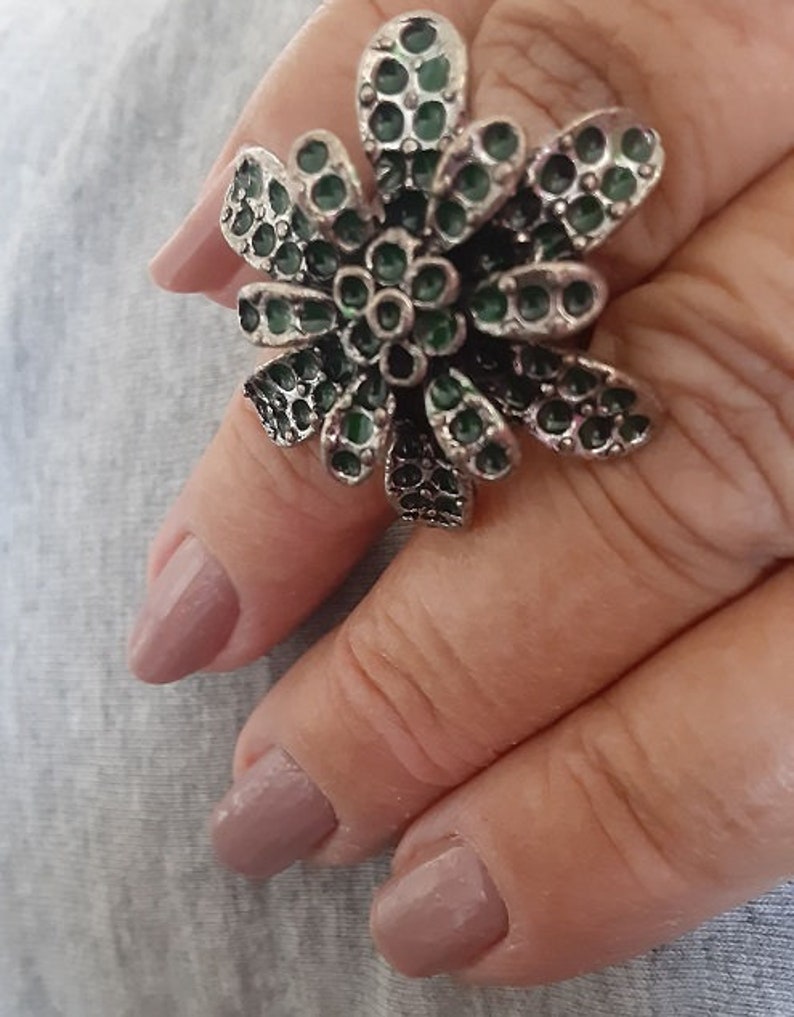 adjustable Vintage Green Inlay Floral Layered Ring