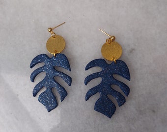 Monstera leaf polymer clay earrings