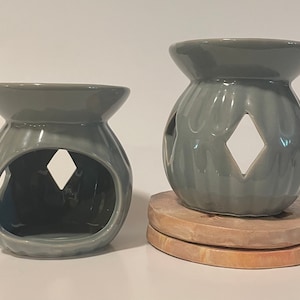 Gray wax warmer/FREE WAX MELTS/ mothersday / gift for her/ romantic/ Mother’s Day gift/ with diamond shape/ ceramic warmer / candle holder