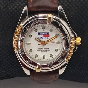 Vintage tommy hilfiger watch sale