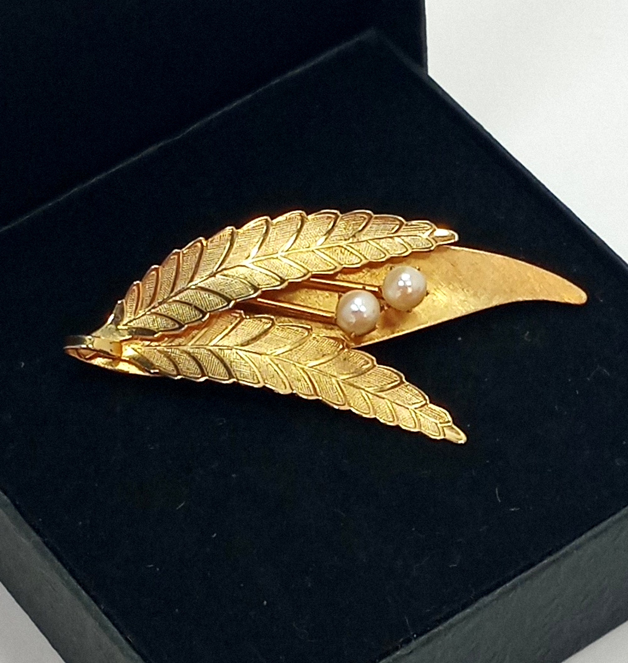 Vintage Gold Plated Prong Set Genuine Pearl Leaf Brooch - Etsy