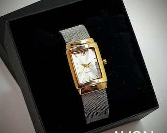 Osirock Women’s Quartz Watch – Square Face & Cuff-Style Strap Watch osirock watch white - Gem main image 4