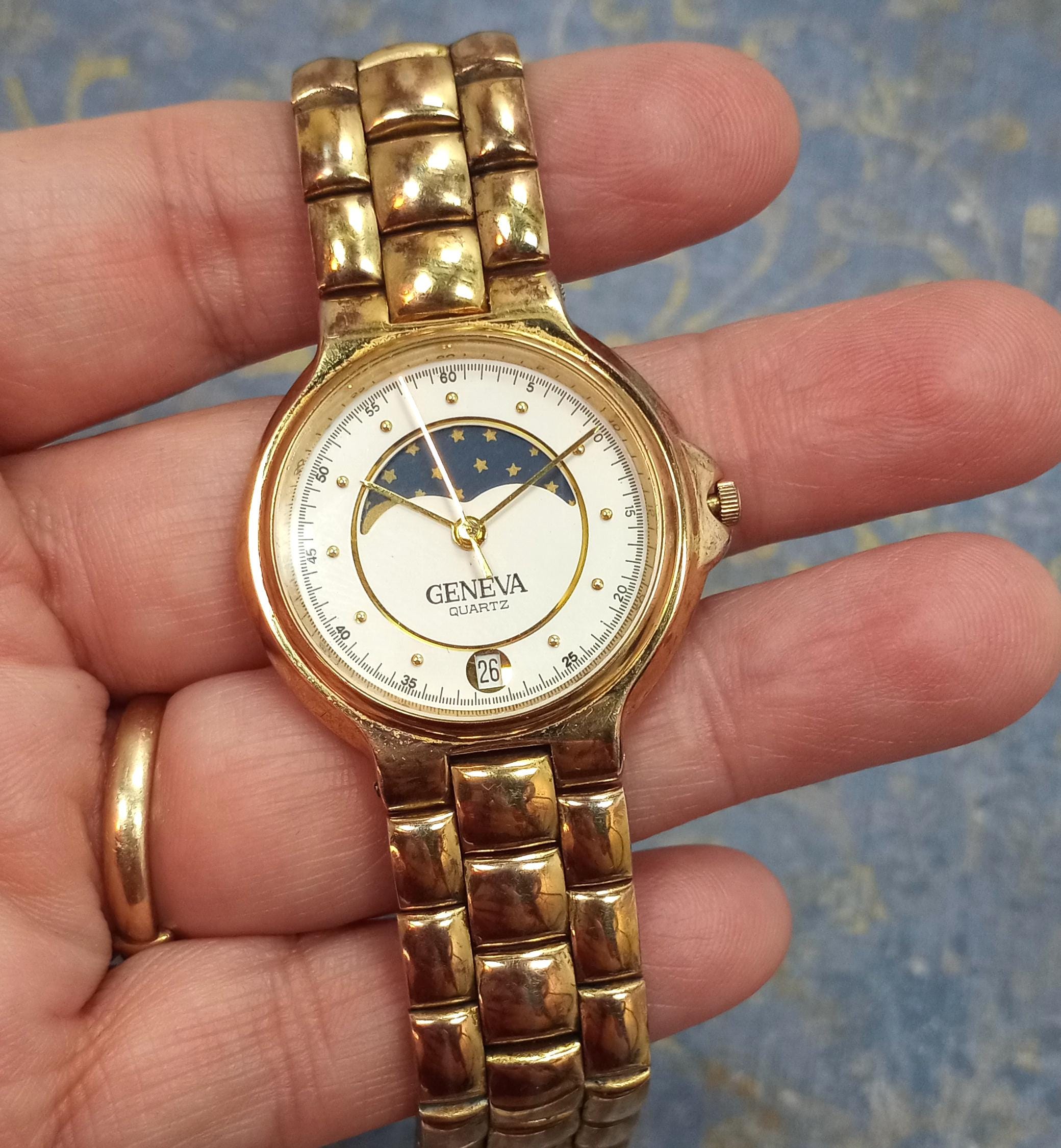Vintage Rare Geneva Quartz Wrist Watch Vintage Rare Geneva Quartz with Raised | Mercari main image 2