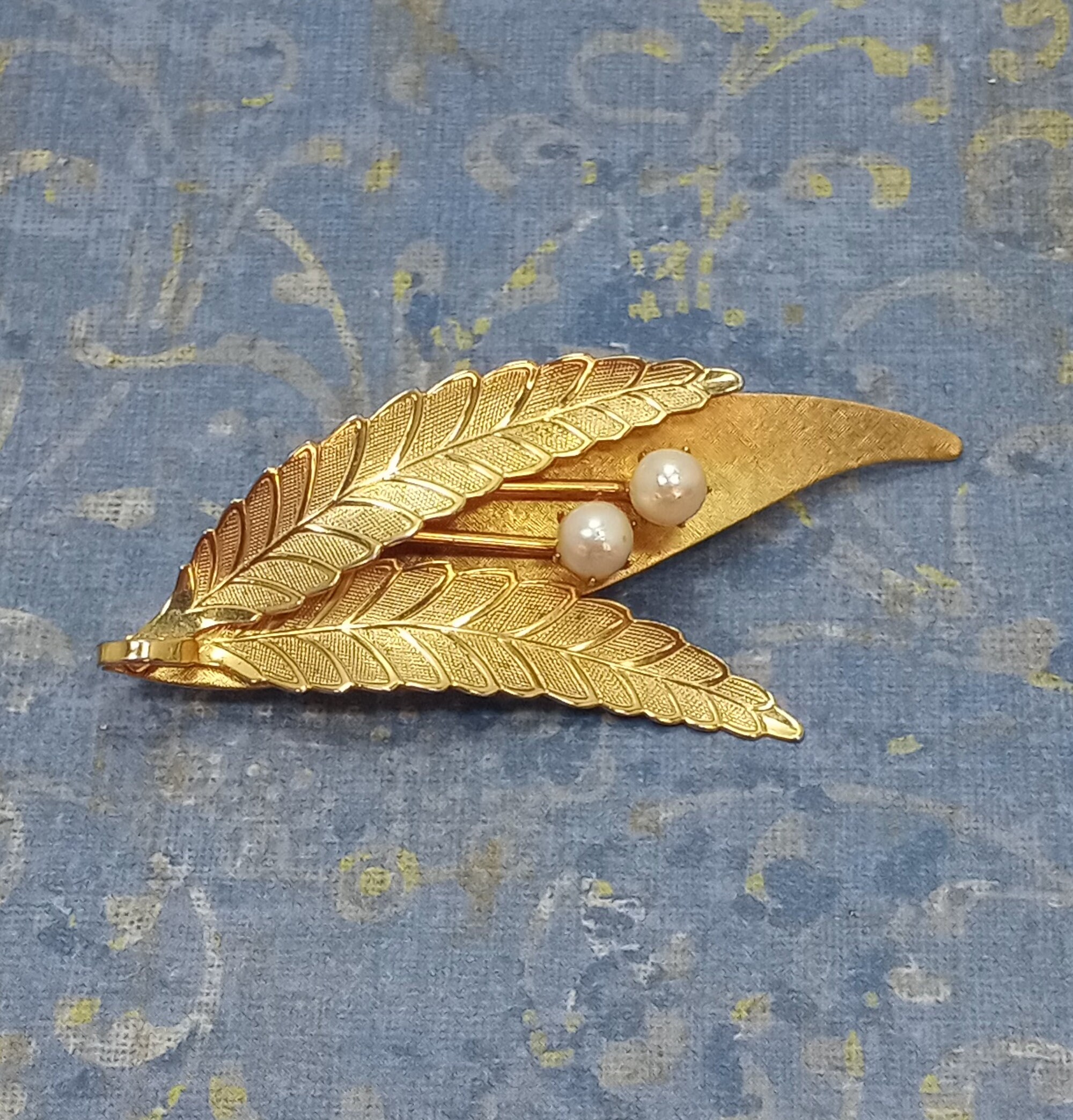 Vintage Gold Plated Prong Set Genuine Pearl Leaf Brooch - Etsy
