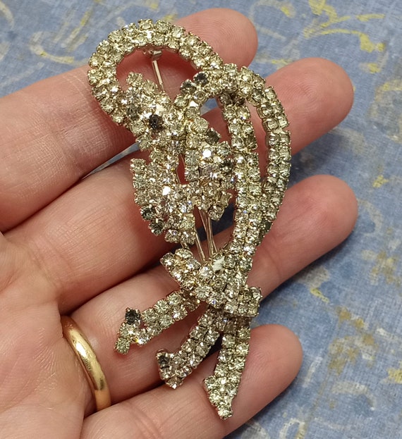 Broche Vintage à Strass - Style Pavage Brillant - Bijou Ancien D'occasion - Origine France