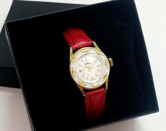 Vintage MANSON Gold Tone Women's  Mechanical Antimagnetic Watch Red Leather Band Working!