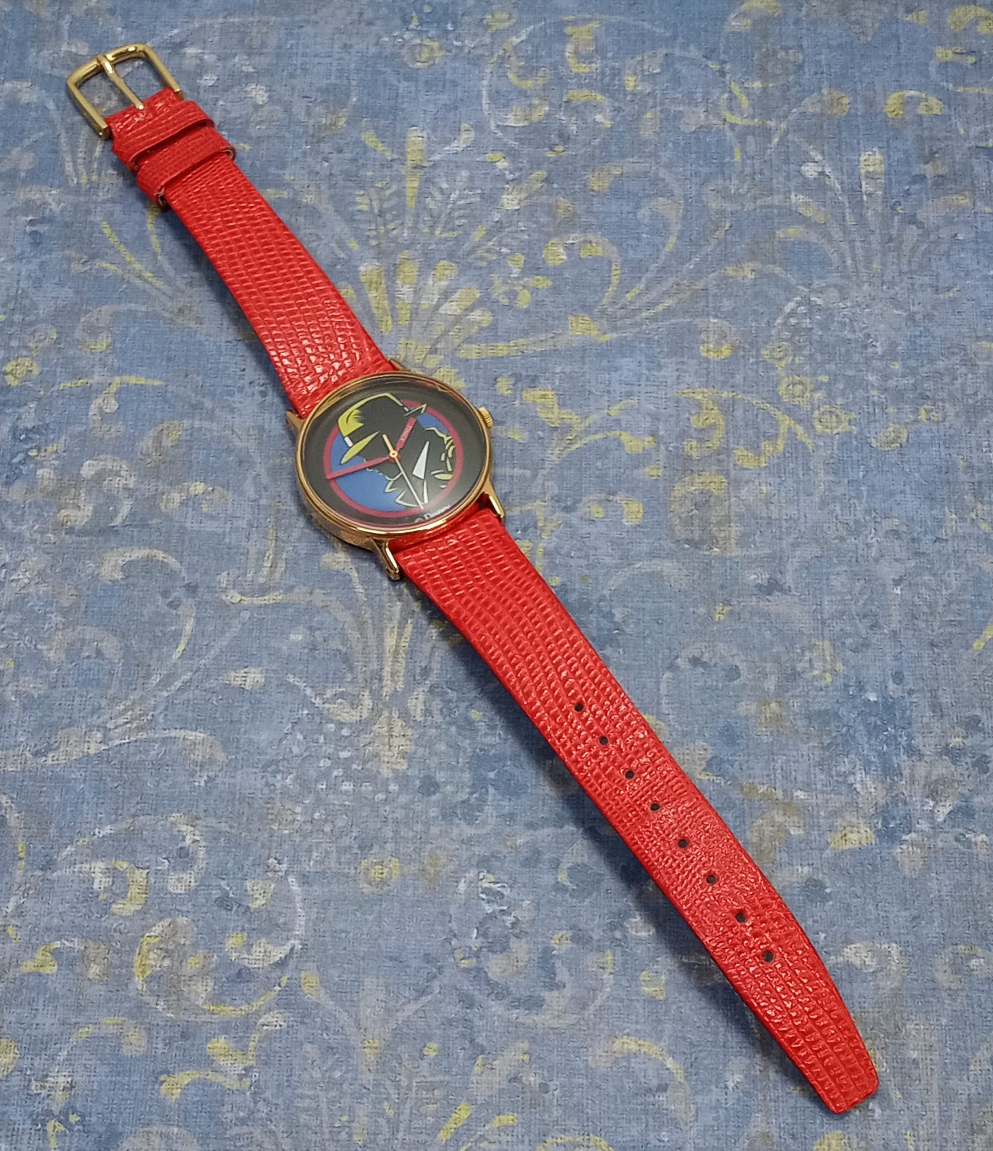 Vintage TIMEX 90's Disney's Dick Tracy Red Band Gold Tone