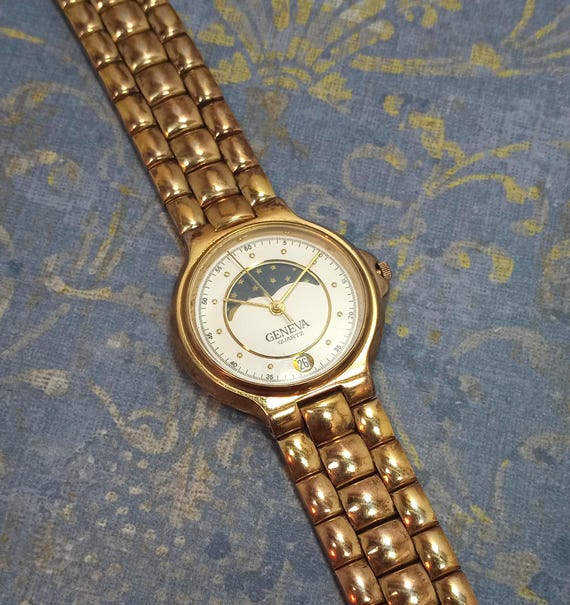 Montre Bracelet Vintage Geneva Mems - Cadran Or, Boîtier Argent, Protection De Verre En Métal, Rare