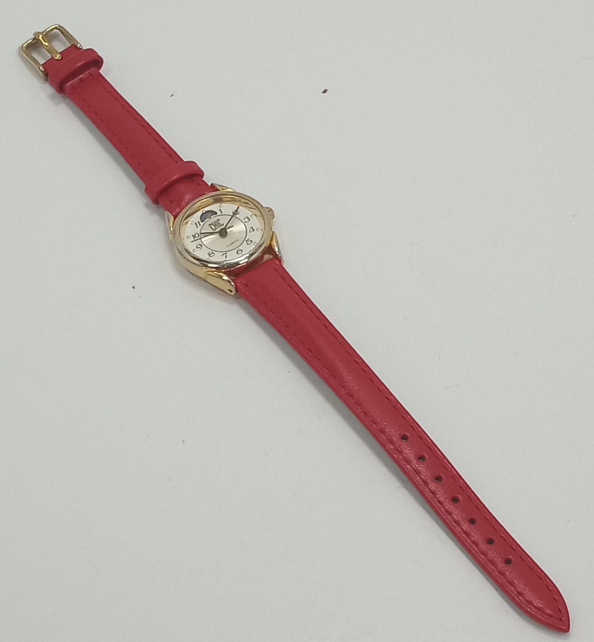 Vintage CHIC Quartz Gold Tone Moon Phase Wrist Watch New Red  display picture 1