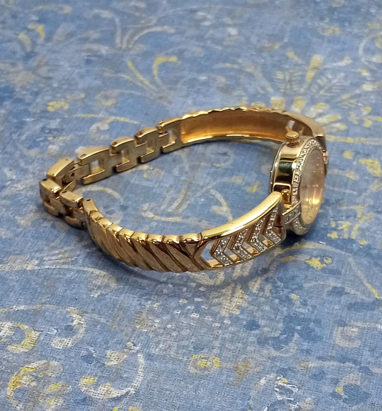 Vintage Danbury Mint Diamond Dress Watch: 14k Gold Plated  display picture 1