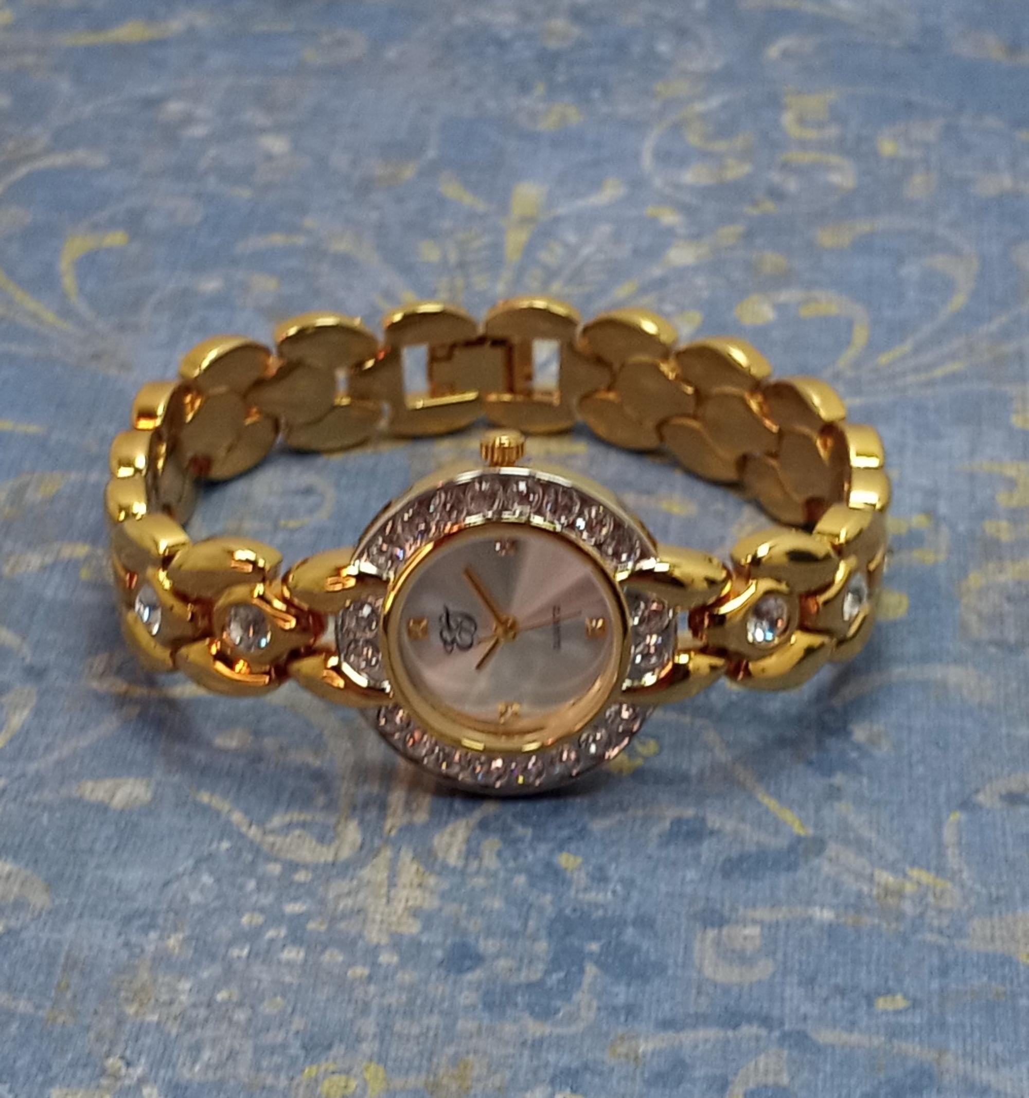 Elizabeth Taylor Vintage Gold Tone Watch 1990’s Y2K (New Old Stock In Box) NEW Vintage Elizabeth Taylor White Diamonds | Mercari main image 3