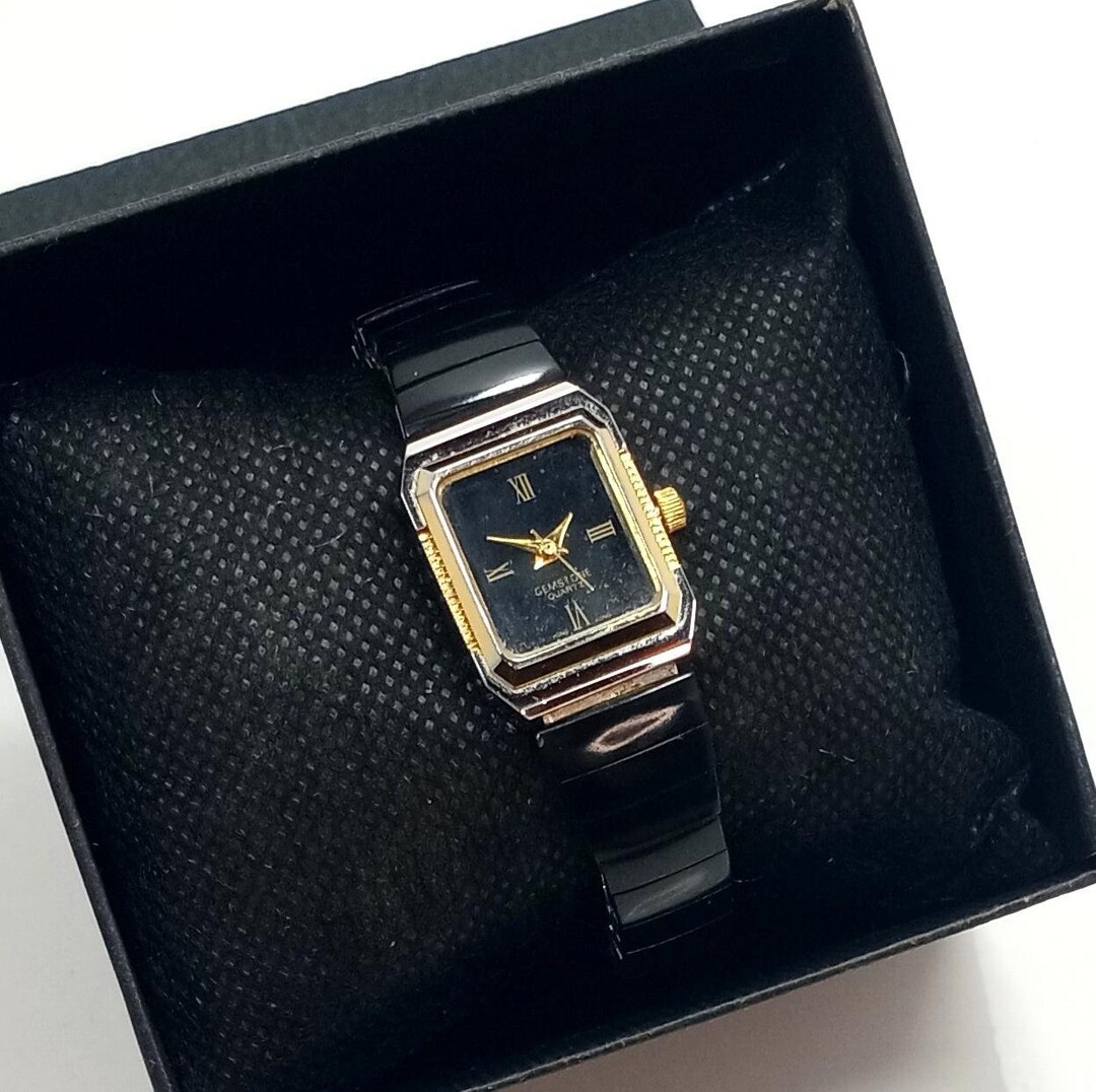 Vintage Gemstone Quartz Watch: Black Onyx, Silver & Gold  display picture 2