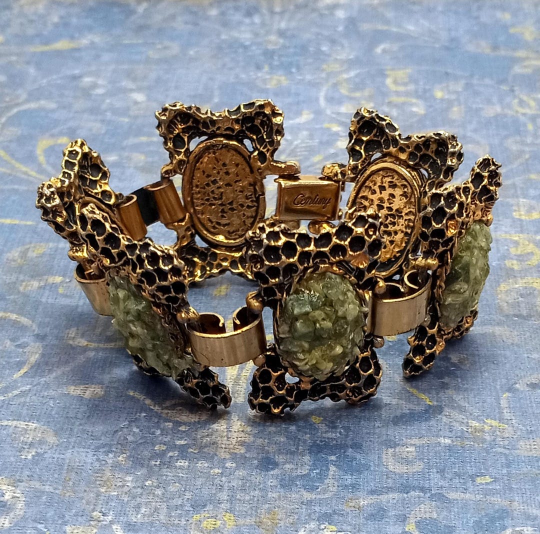 Vintage '60s Century Gold Tone Jade Chip Panel Bracelet - Etsy