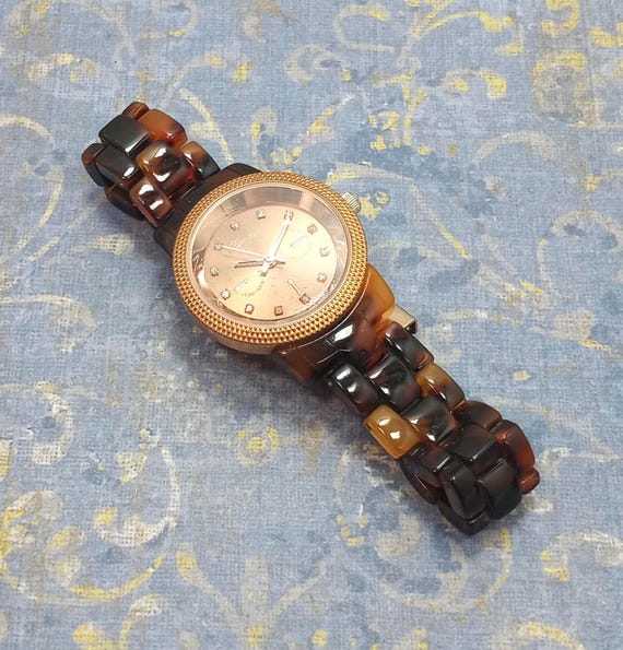Vintage Geneva Women