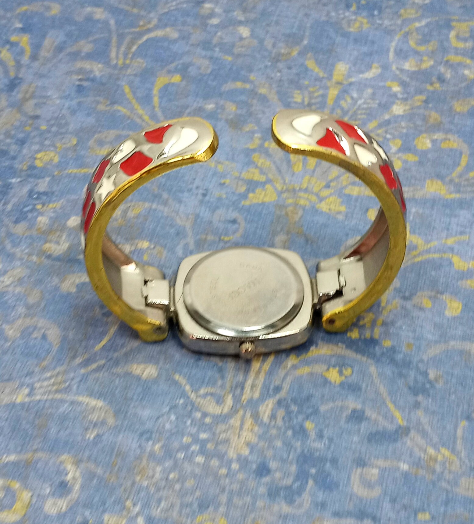 Vintage NACCI Gold and Silver Tone White and Red Enamel  display picture 1