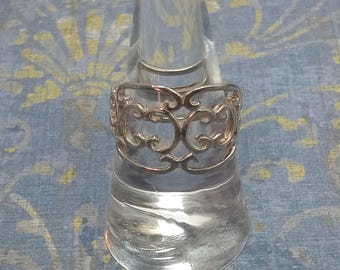 Anello da cocktail vintage in argento sterling con fascia in filigrana traforata
