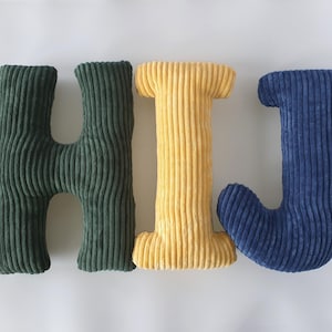 Almohadas grandes con letras de colores: letras H, I, J, letras de peluche, iniciales, letras de tela, almohadas para jugar, decoración de habitaciones infantiles, regalo ocasional