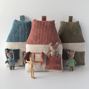 Almohada de casa, almohada con osito de peluche, casa de peluche, regalo para niños pequeños, decoración de guardería, cojín con forma de casa, casa de peluche