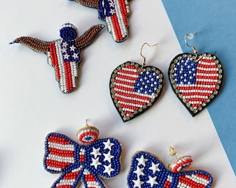 Pendientes de cuentas de semillas de Estados Unidos, pendientes de cuentas patrióticos, pendientes de la bandera estadounidense, pendientes del 4 de julio, pendientes de Estados Unidos,