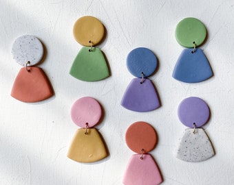 Pendientes de arcilla boho personalizados, pendientes con clip disponibles, pendientes con forma de abanico, estilo suroeste, pendientes de arcilla polimérica, minimalistas, boho, estilo moderno