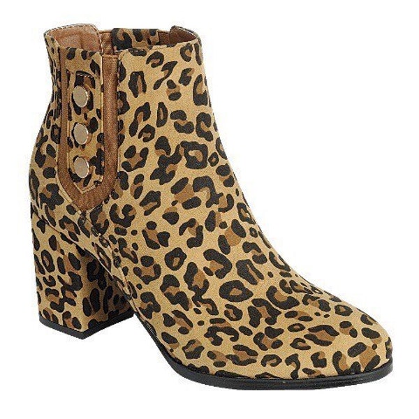 Leopard print heeled boots