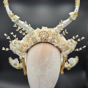 Horned goddess fantasy crown/headpiece