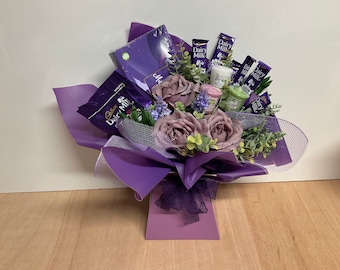 Cadburys Gift Set, Decorative Floral Flowers, Yankee Candle Gift Set, Gifts For Him And Her, Chocolate Bouquet, Happy Anniversary Gift Set