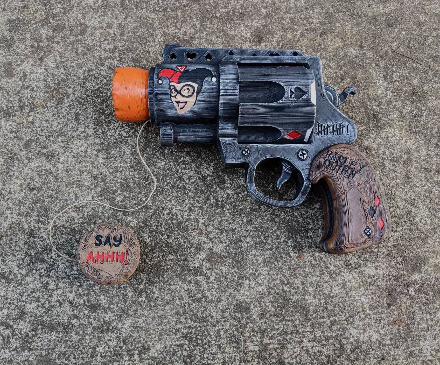 POP Gun / Revolver W/ Harley Quinn Face : 3D Printed Replica - Etsy