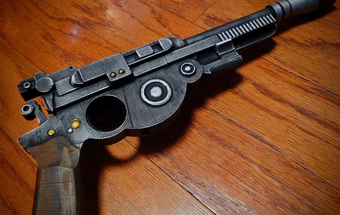 mandalorian with blaster