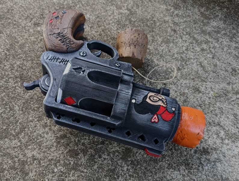 Pop Roll Revolver POP Gun / Revolver W/ Harley Quinn Face : 3D Printed Replica - Etsy