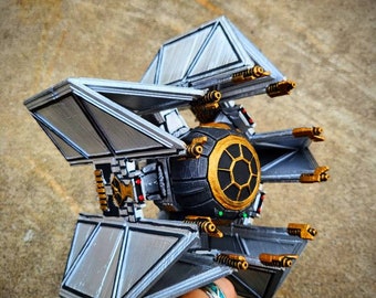 Adorno para árbol de Navidad de Star Wars TIE Fighter: impreso en 3D y pintado a mano