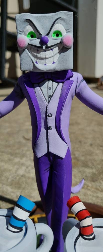 Az Dark Performance Cosplay: King Dice (Cuphead) 