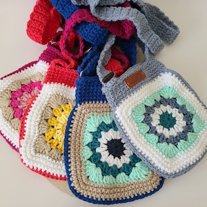 Crochet Granny Square Bag, Crochet Crossbody Bag, Crochet Festival Bag, Crochet Boho Bag, Gift for Her, Crochet Purse, Crochet Boho Purse