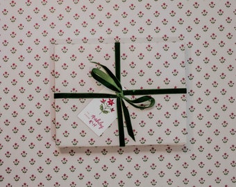 Poinsettia Print Wrapping Paper Sheets