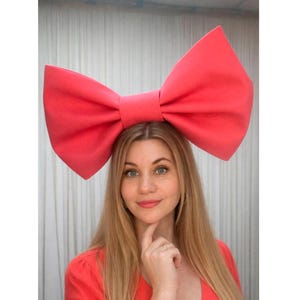 Stort rött hårband med rosett för kvinnor, rosettformat hårtillbehör, iögonfallande hårband för fester, festivaler, jul eller cosplay.