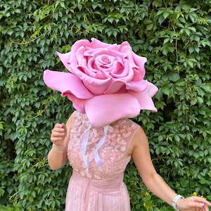 Pink Rose Hat for Photoshoots, Festivals, Costume Parties – Floral Headpiece, Handmade Flower Hat, Statement Accessory