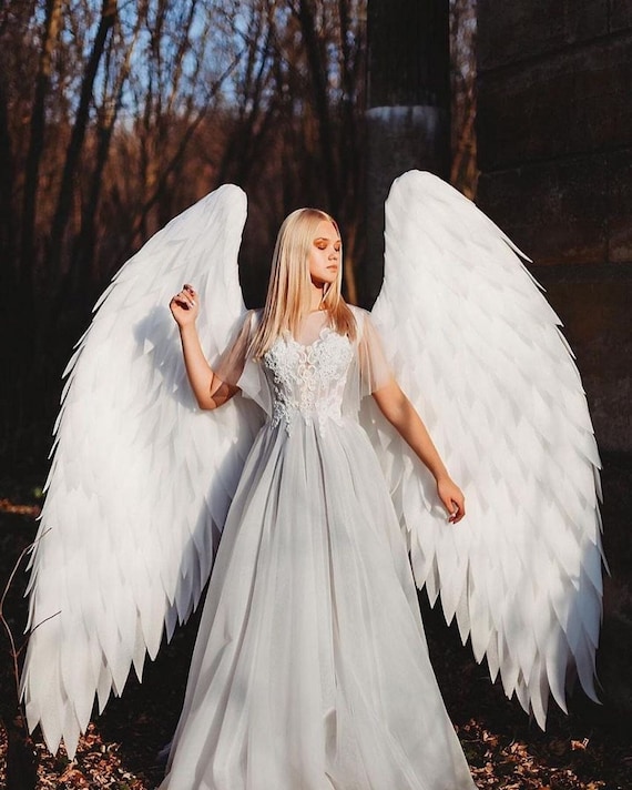 Treatürself angel wings long dress White treat ürself angel wings long dress