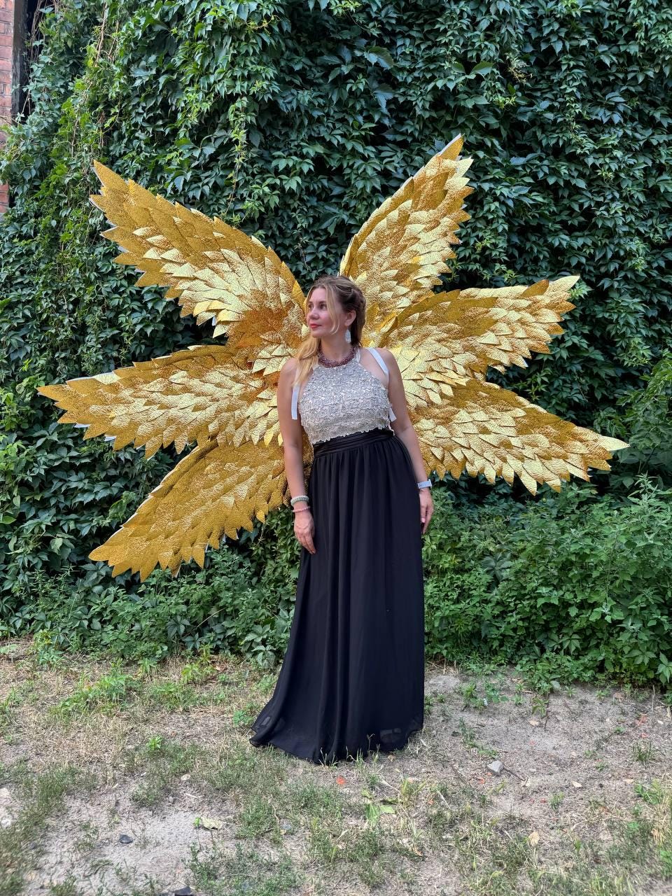 Golden Seraphim Angel Wings - 6 Pieces, Halloween Costume, Cosplay
