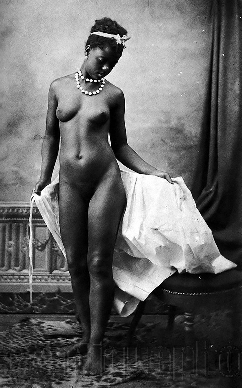 Черная африканская королева Винтаж