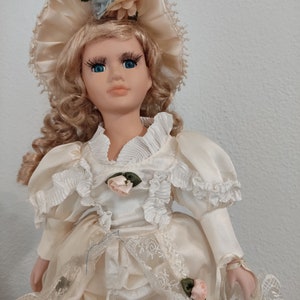 Porzellanpuppe, Vintage Puppe, schöne viktorianische Puppe